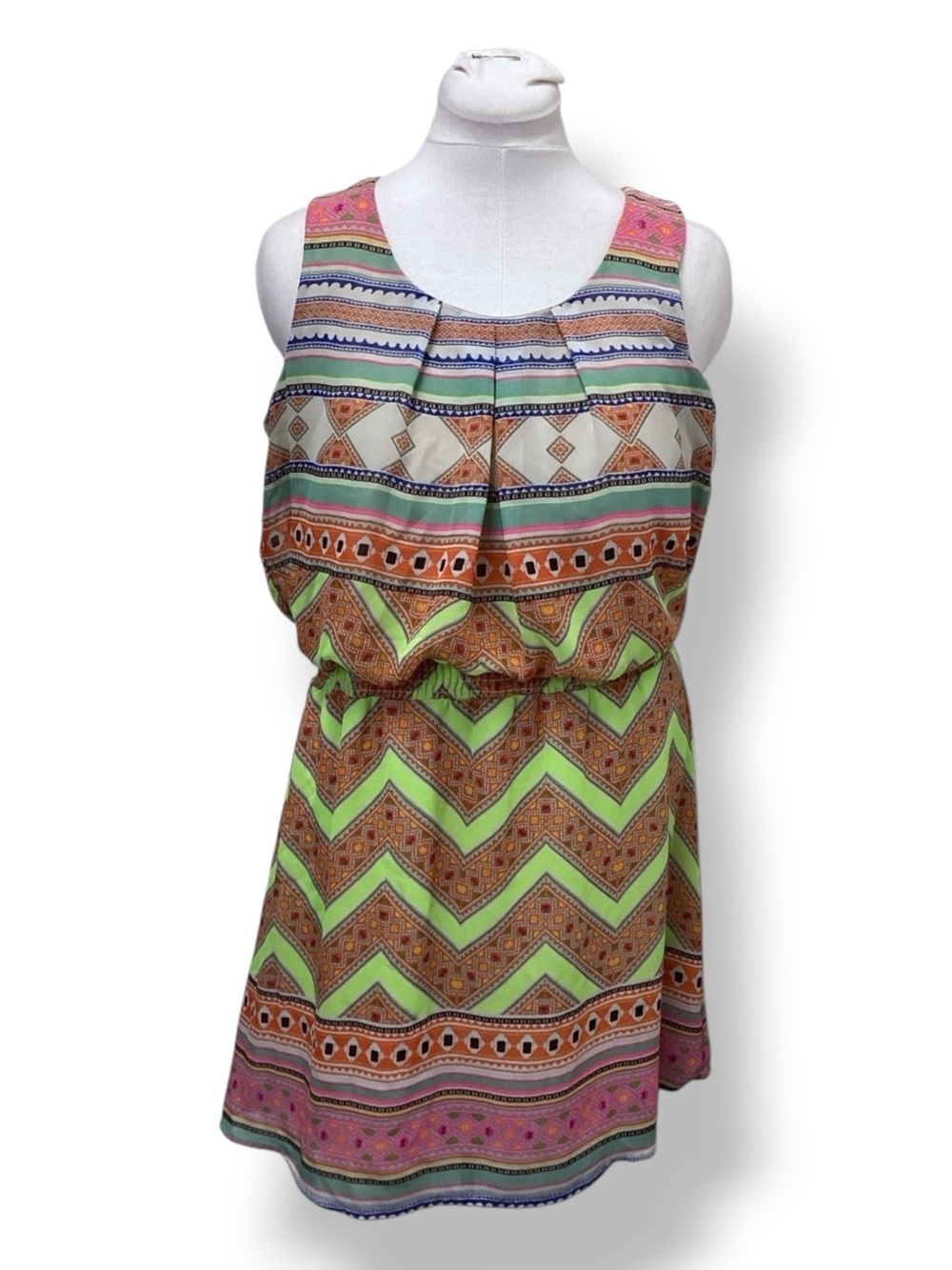 Accidentally In Love Junior’s Sleeveless Mini Dress, Multi, size XL